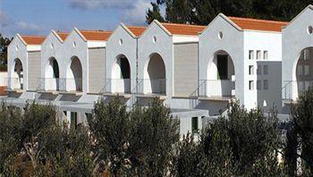 Family Village Otranto 4*